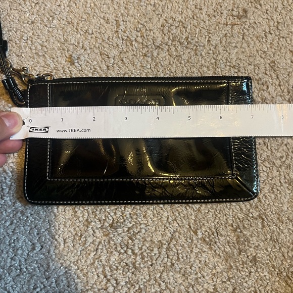 Coach Vintage Black Women’s Leather Wallet Zipper Wristlet - Picture 5 of 6